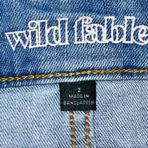 NEW Wild Fable Distressed Jean Skirt Light Wash 2 - Picture 7 of 10